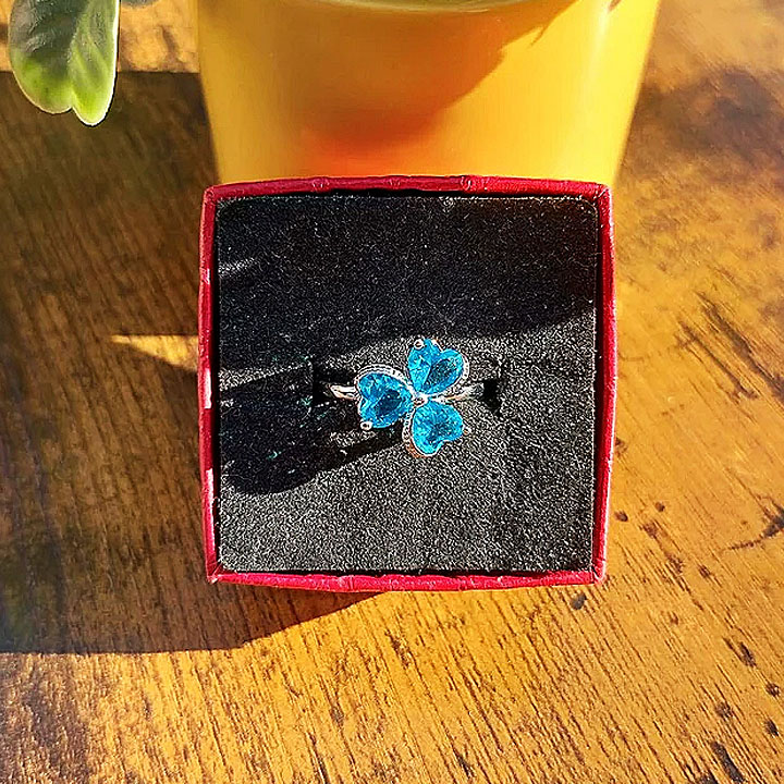 3.25ct Leaf Clover Aquamarine Sapphire Engagement Ring