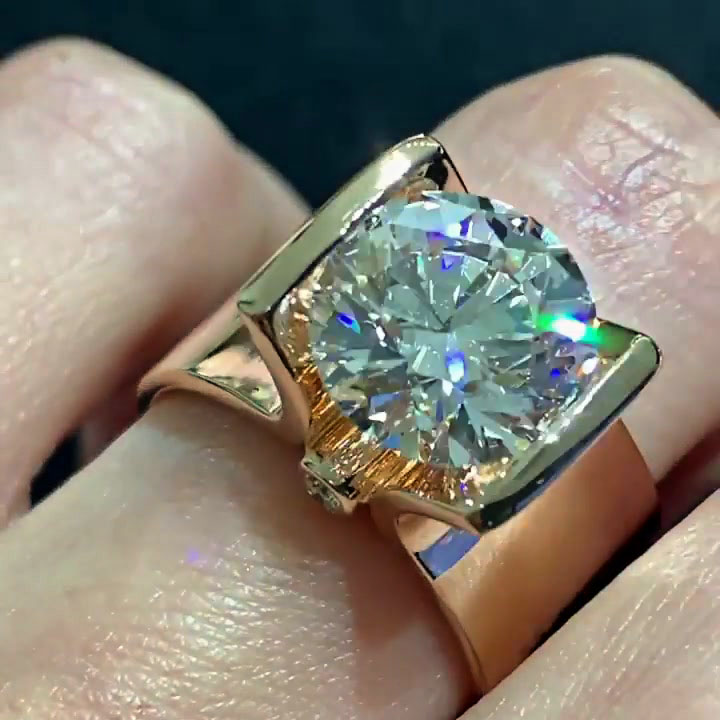 5ct Round Cut White Sapphire Engagement Ring