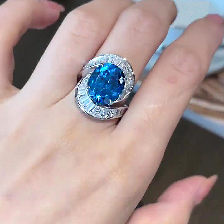 5ct Oval Cut Blue Sapphire Engagement Ring