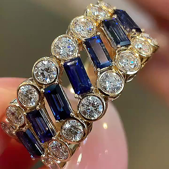 7.65ct Emerald&Round Cut Blue Sapphire Half Eternity Ring