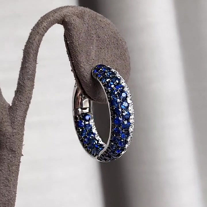 Round Cut White&Blue Sapphire Hoop Earrings