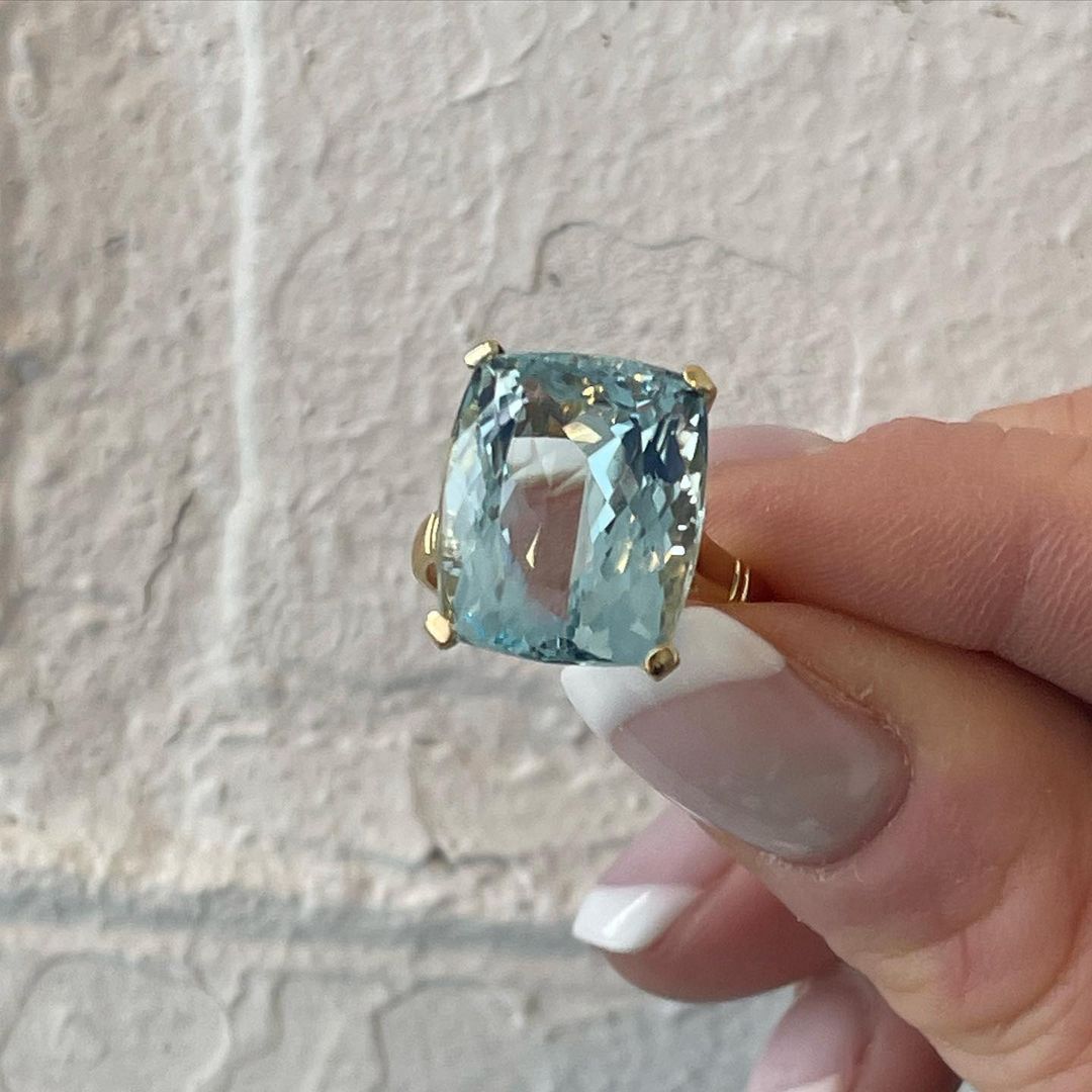 7ct Cushion Cut Aquamarine Sapphire Engagement Ring - ChicHerJewelry
