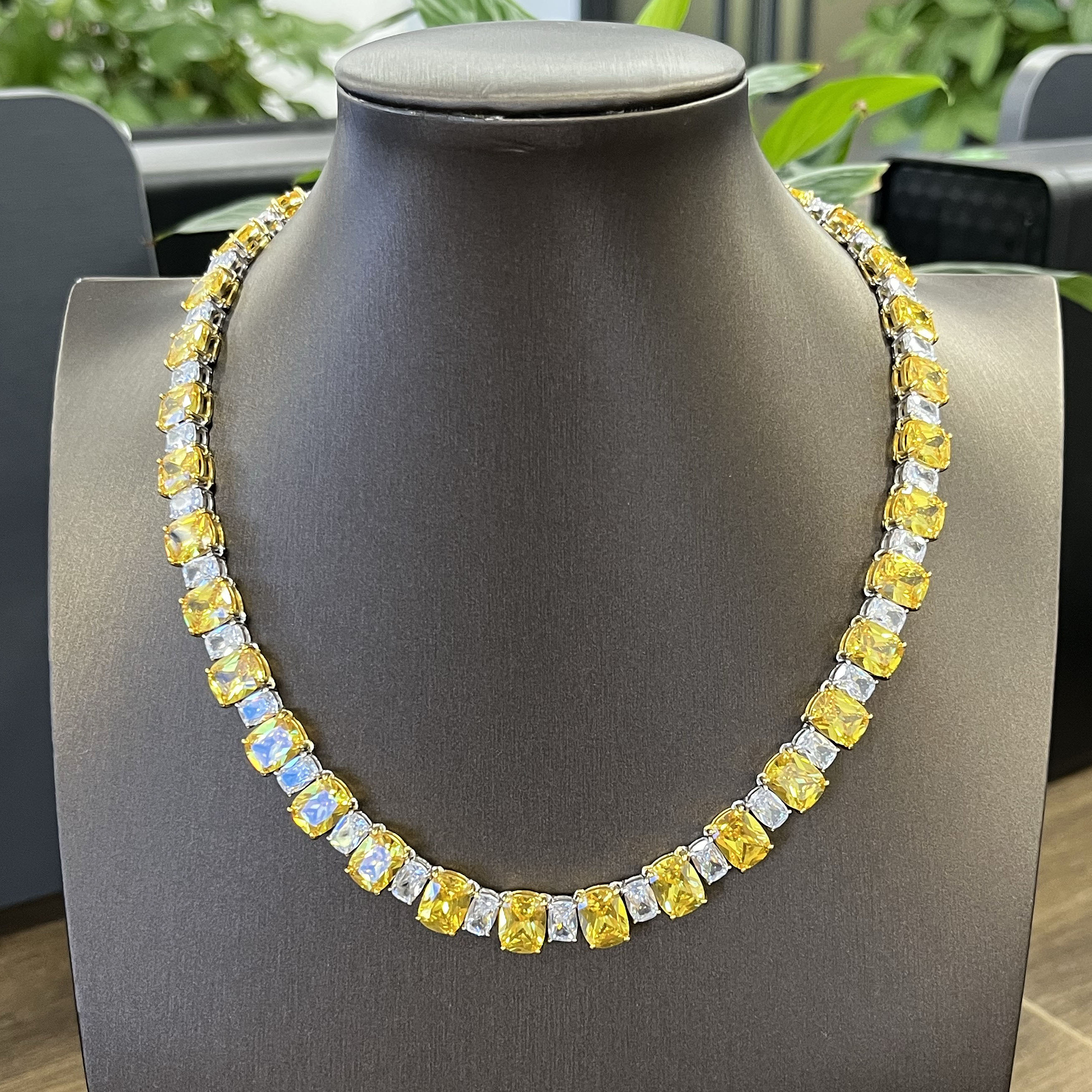 Two-tone Cushion Cut Lab-created Sapphire Men's Necklace Choker