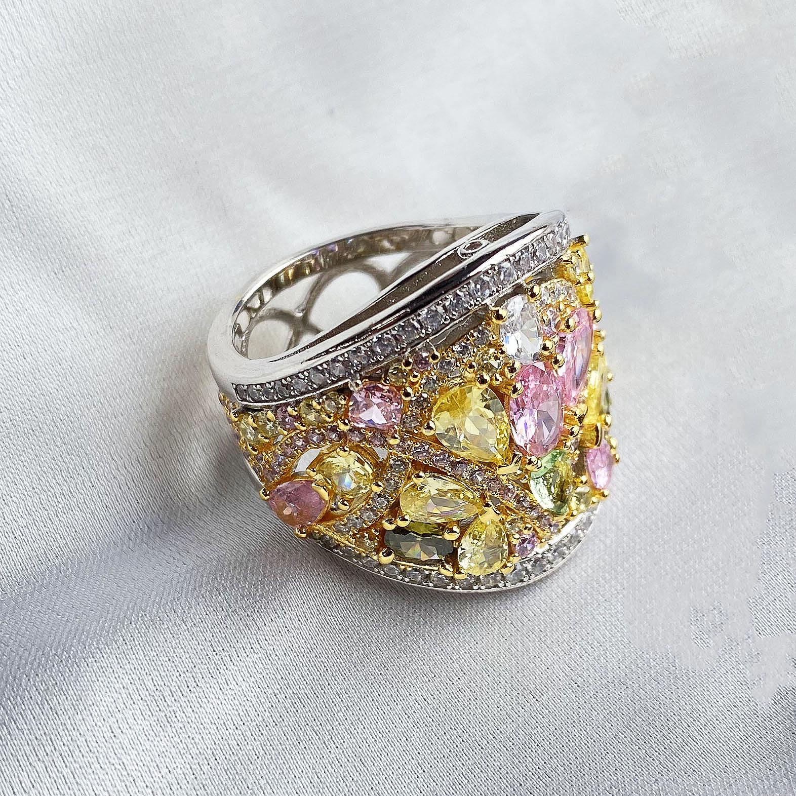 8ct Irregular Cut Rainbow Sapphire Eternity Ring