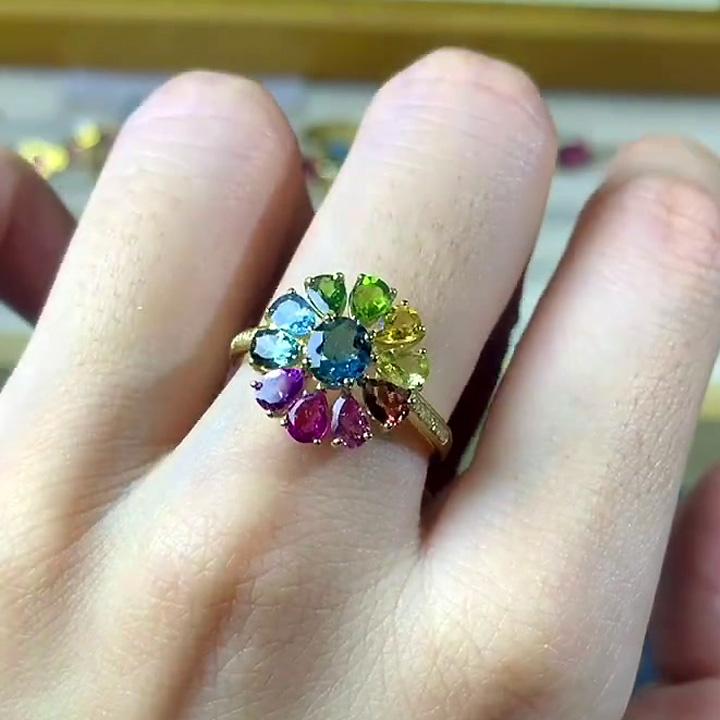 3.55ct Sunflower Design Pear Cut Rainbow Sapphire Engagement Ring