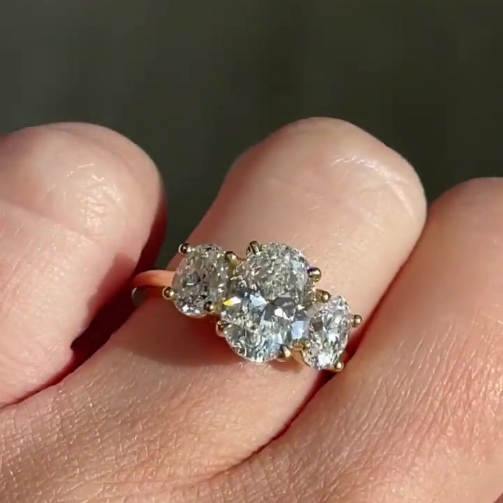 2.5ct Oval Cut White Sapphire Wedding Ring