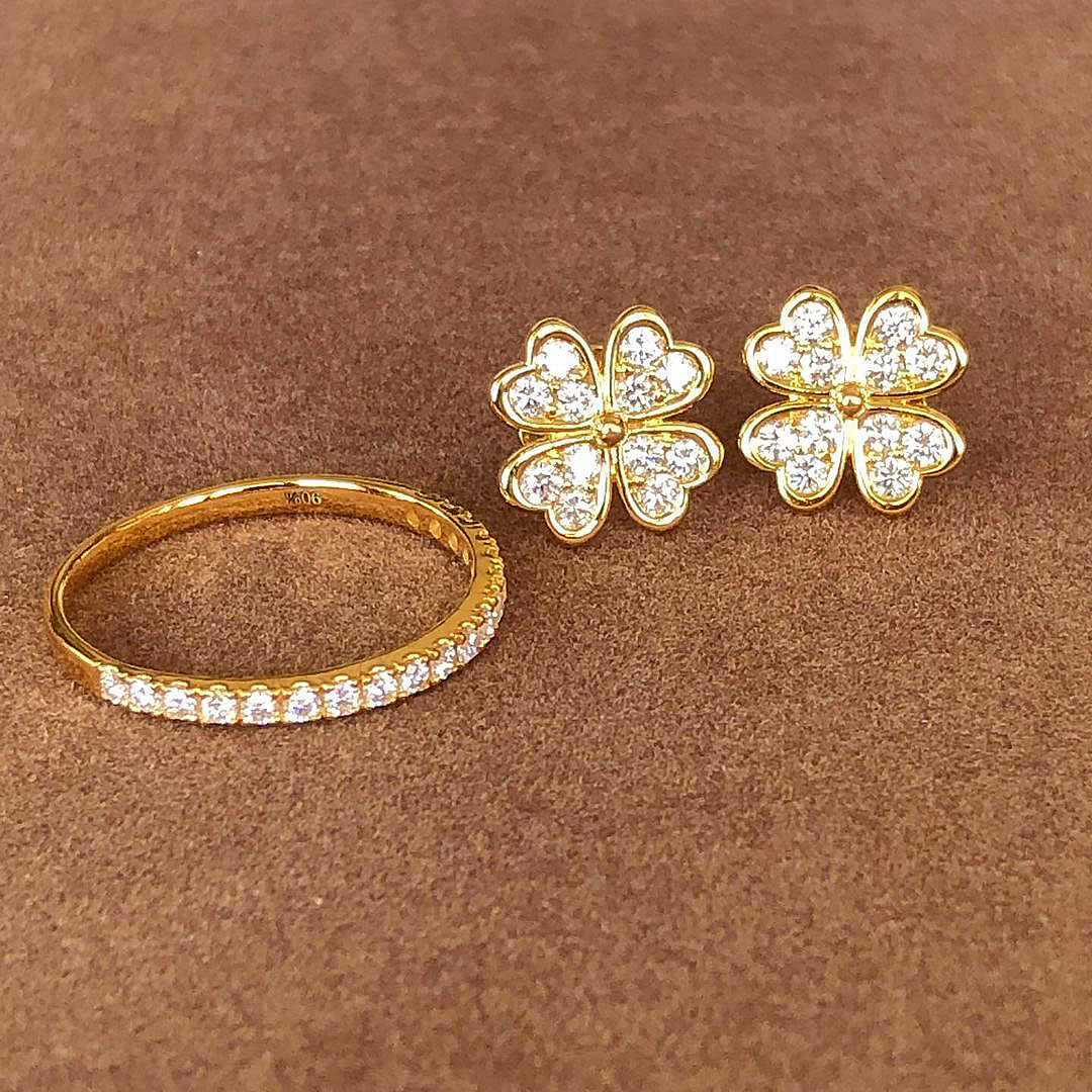 Round Cut White Leaf Clover Sapphire Stud Earrings