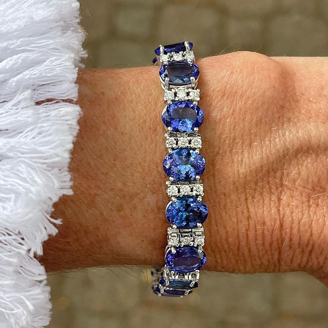 Oval Cut Blue Sapphire Bracelet