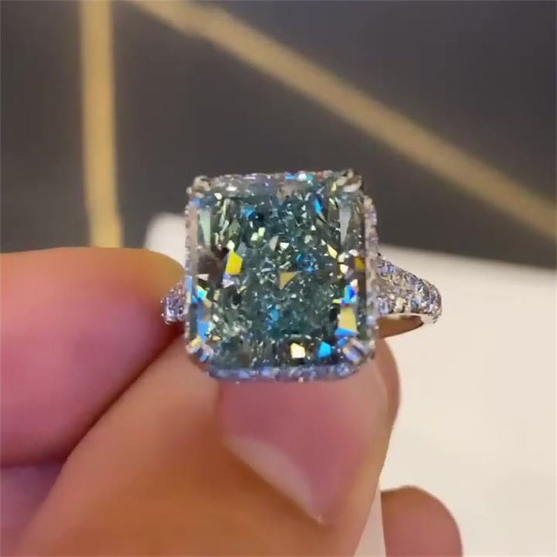 6ct Emerald&Round Cut Blue&White Sapphire Engagement Ring