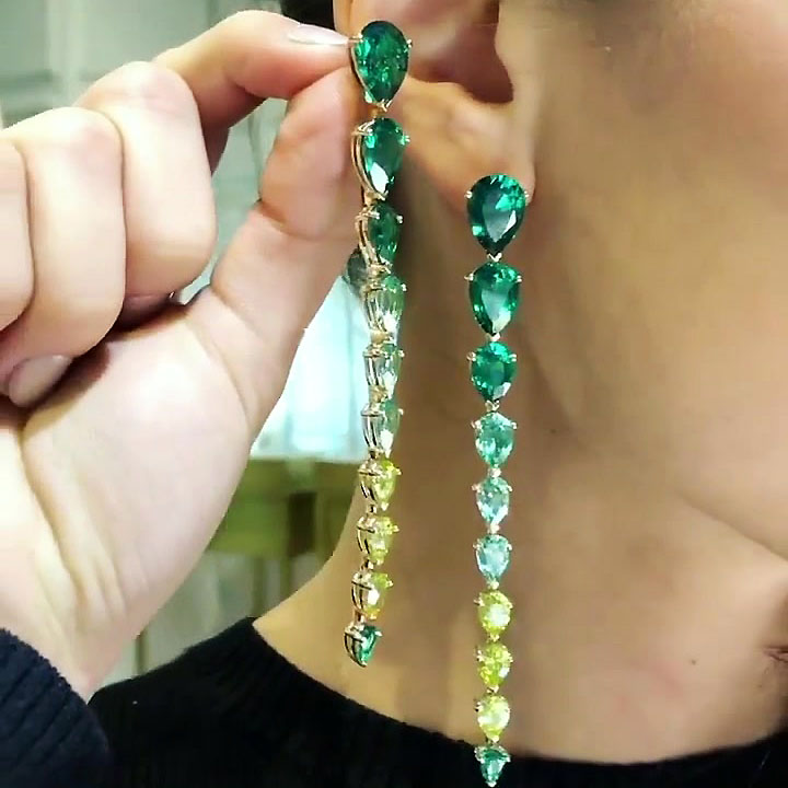 Pear Cut Gradient Sapphire Drop Earrings