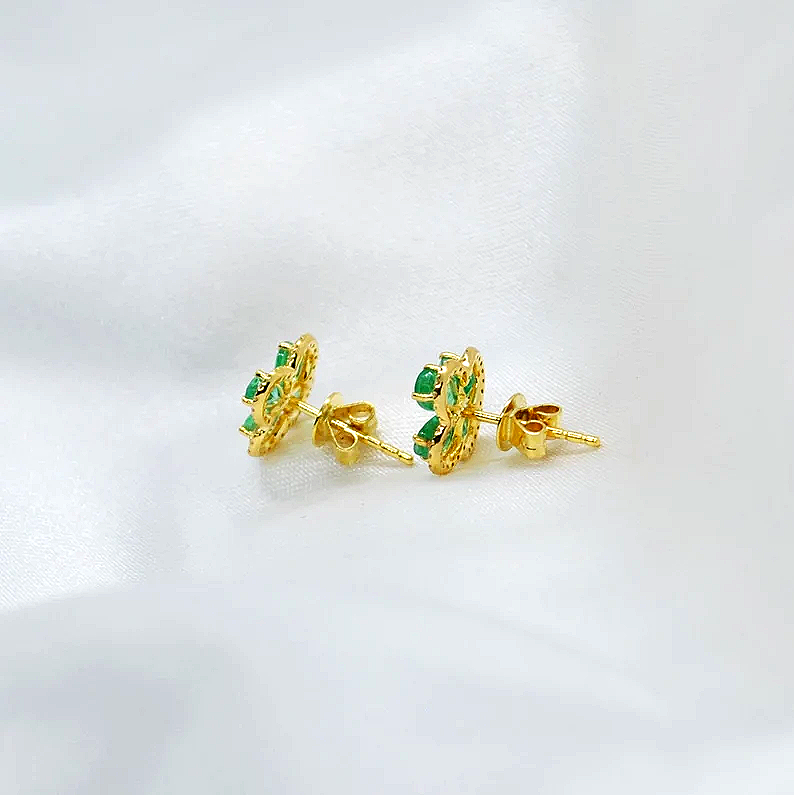 Pear Cut Green Leaf Clover Sapphire Stud Earrings