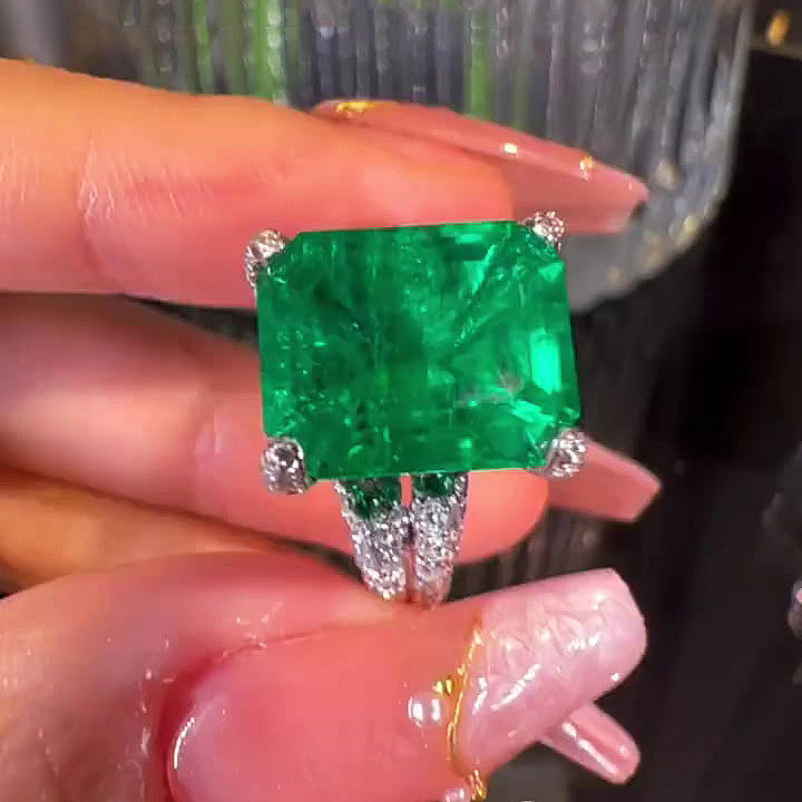 7ct Radiant Cut Emerald Sapphire Engagement Ring