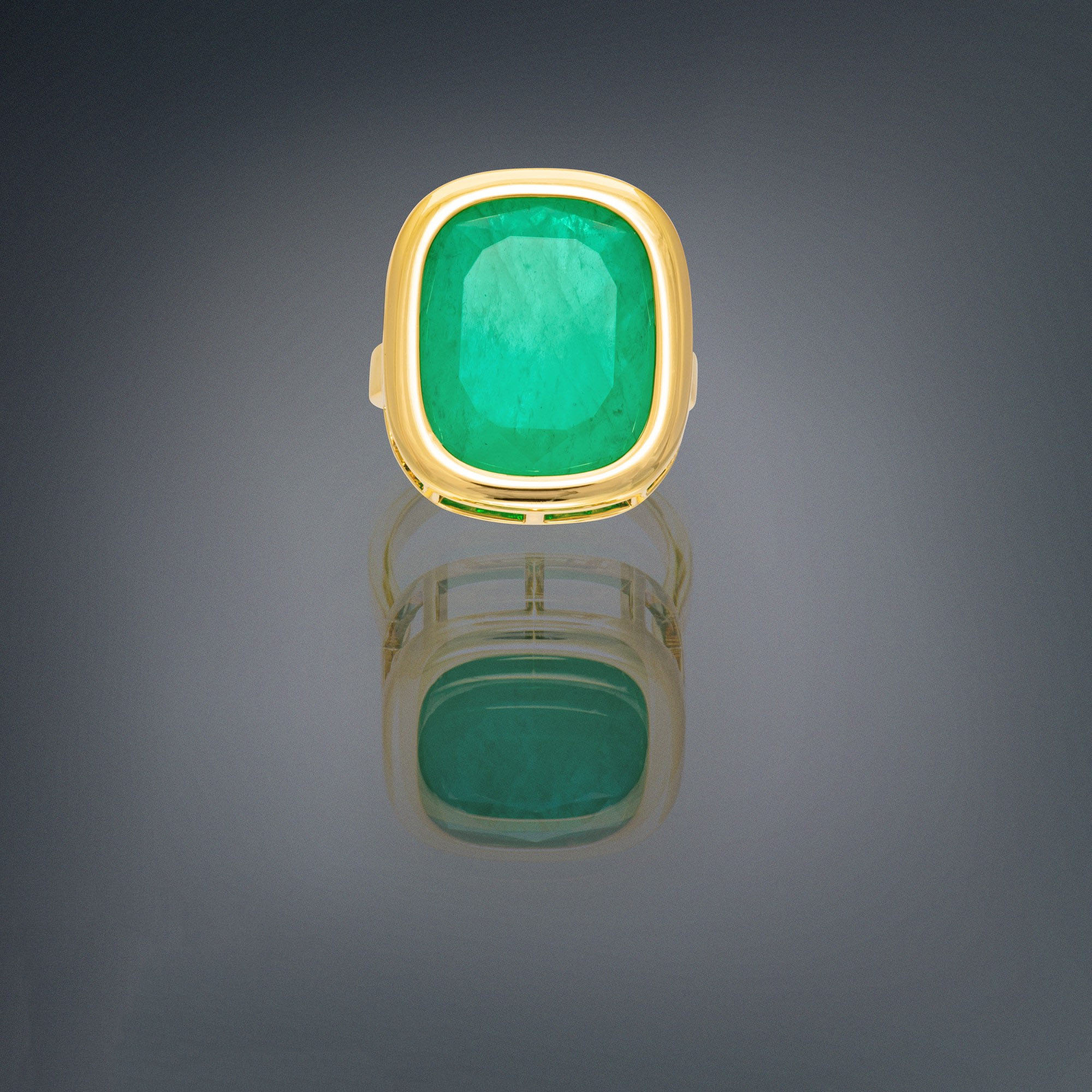 8ct Colombian Cushion Cut Emerald Sapphire Engagement Ring