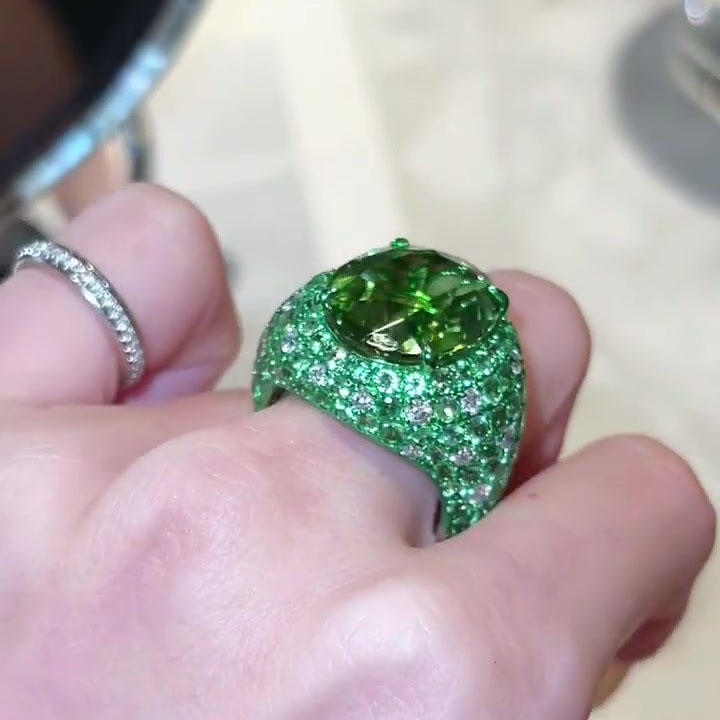 6ct Oval Cut Emerald Sapphire Cocktail Ring