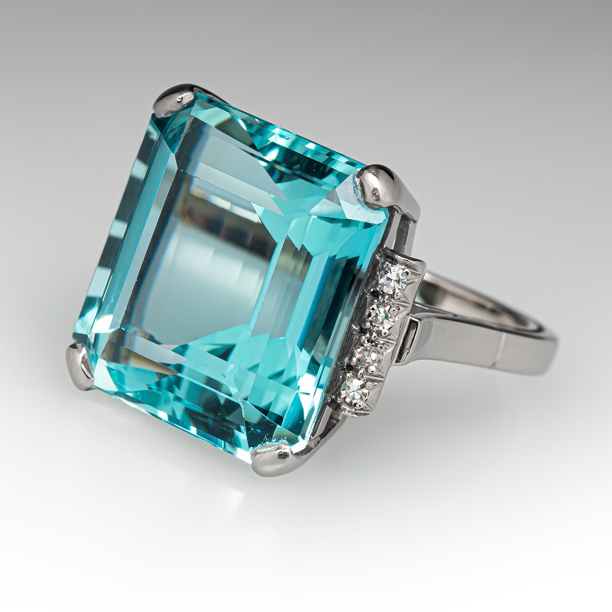 8ct Vintage Emerald Cut Aquamarine Sapphire Cocktail Ring