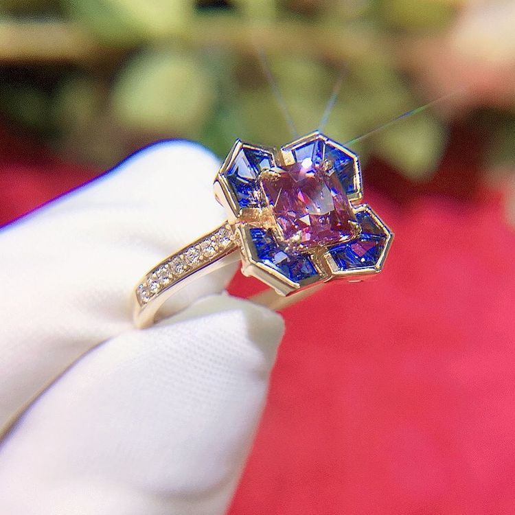 4ct Radiant Cut Blue&Pink Sapphire Engagement Ring