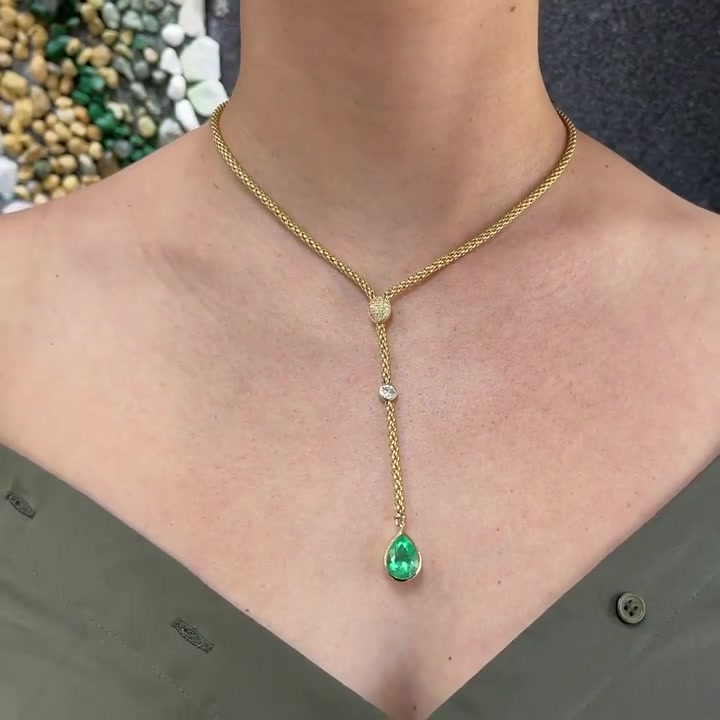 Cuban Chain Pear Cut Emerald Sapphire Pendant Necklace