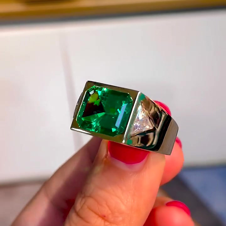 5ct Bezel Setting Emerald Cut Emerald Sapphire Engagement Ring