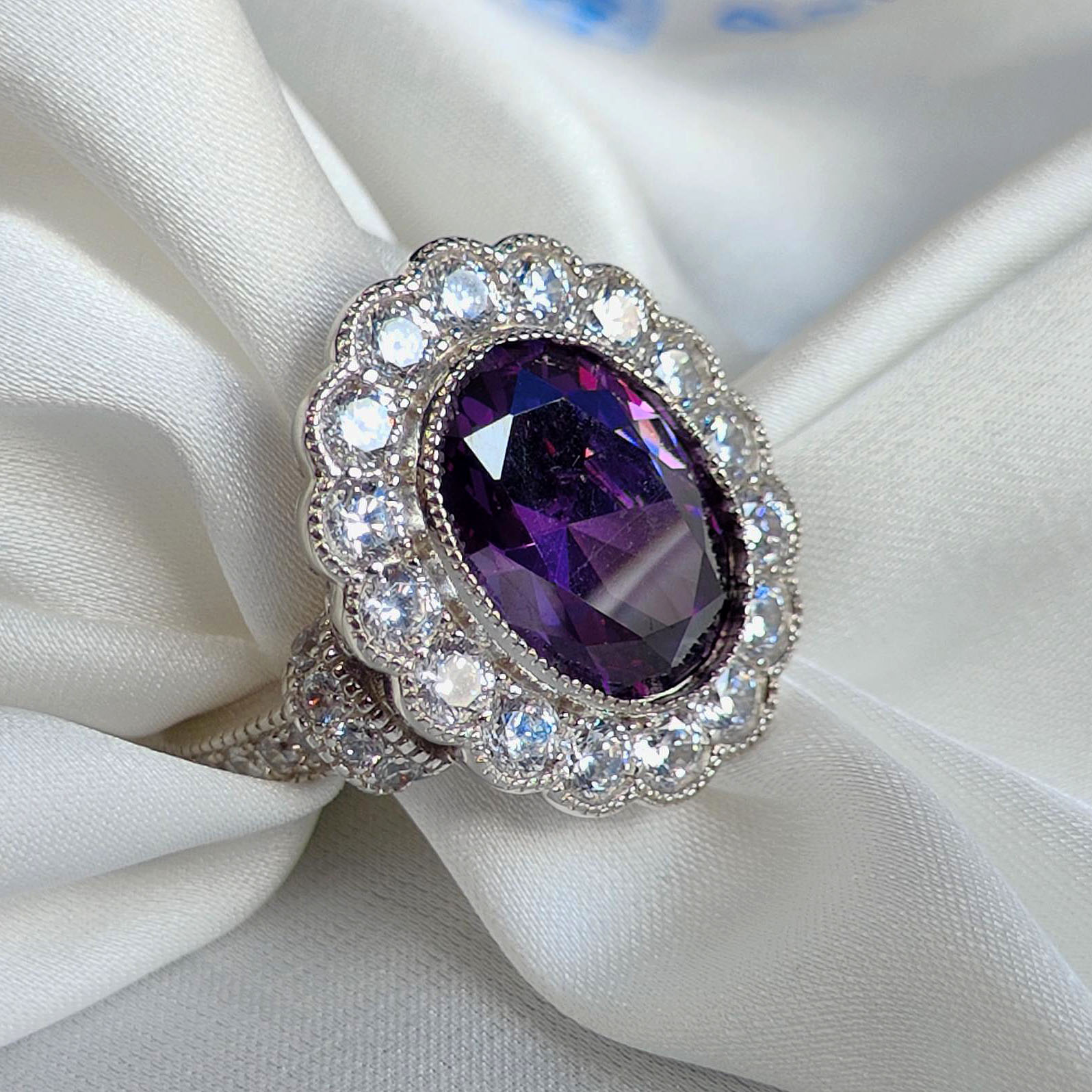 5ct Oval Cut Halo Amethyst Sapphire Engagement Ring