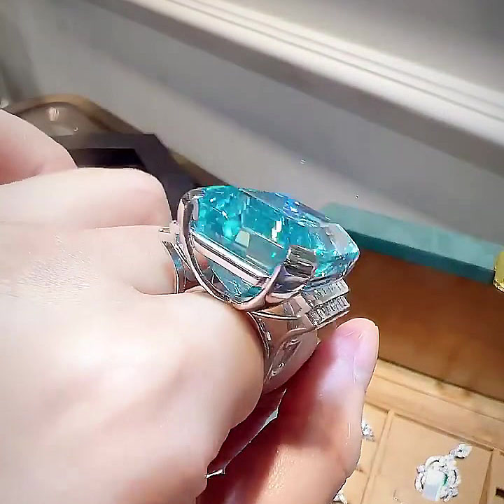 8ct Emerald Cut Aquamarine Sapphire Engagement Ring
