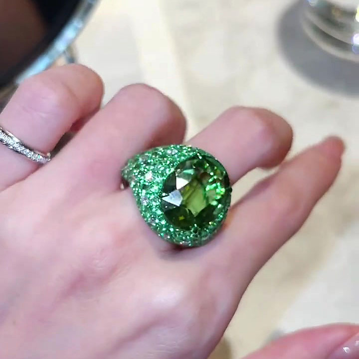 6ct Oval Cut Emerald Sapphire Cocktail Ring