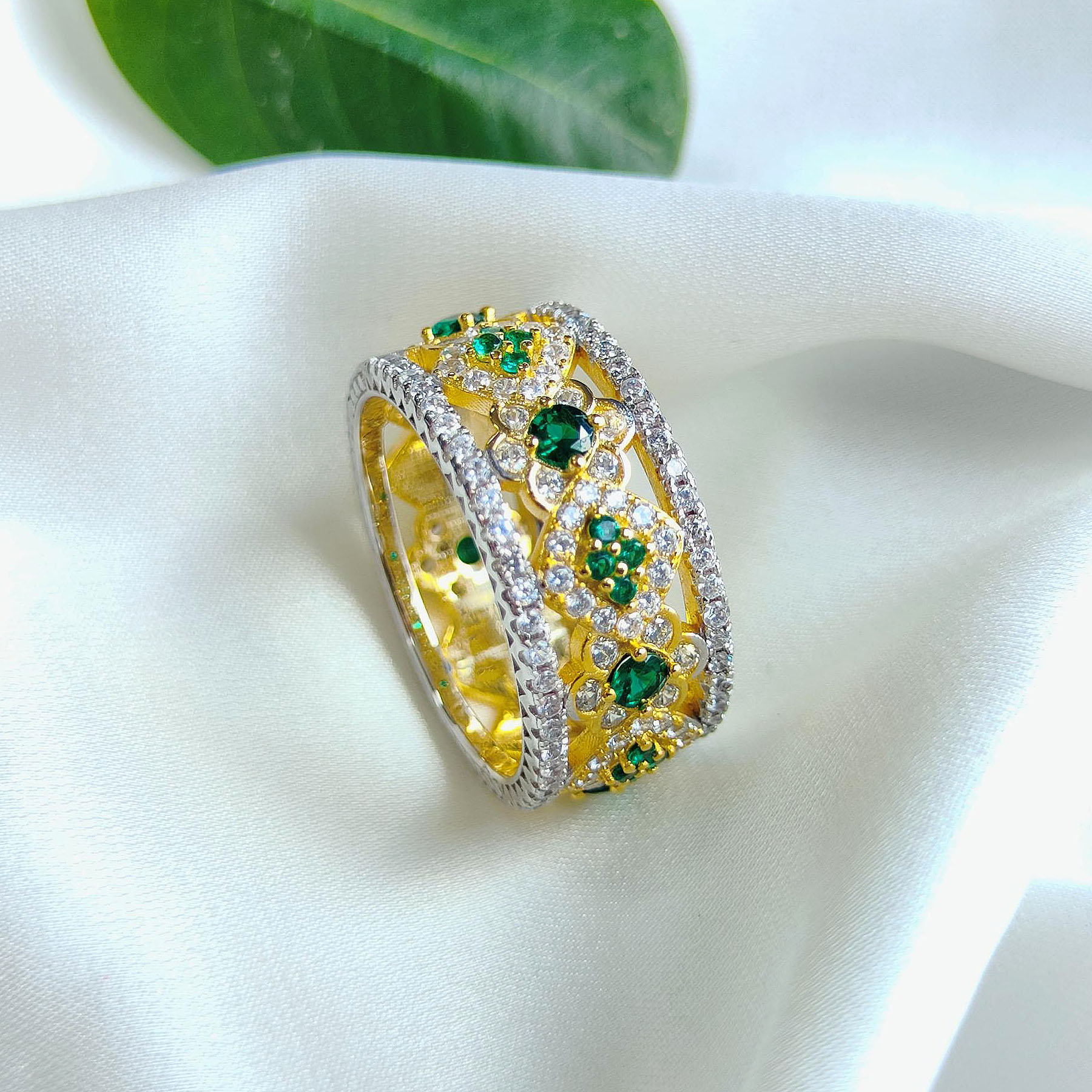 7.25ct Round Cut Emerald Sapphire Eternity Ring