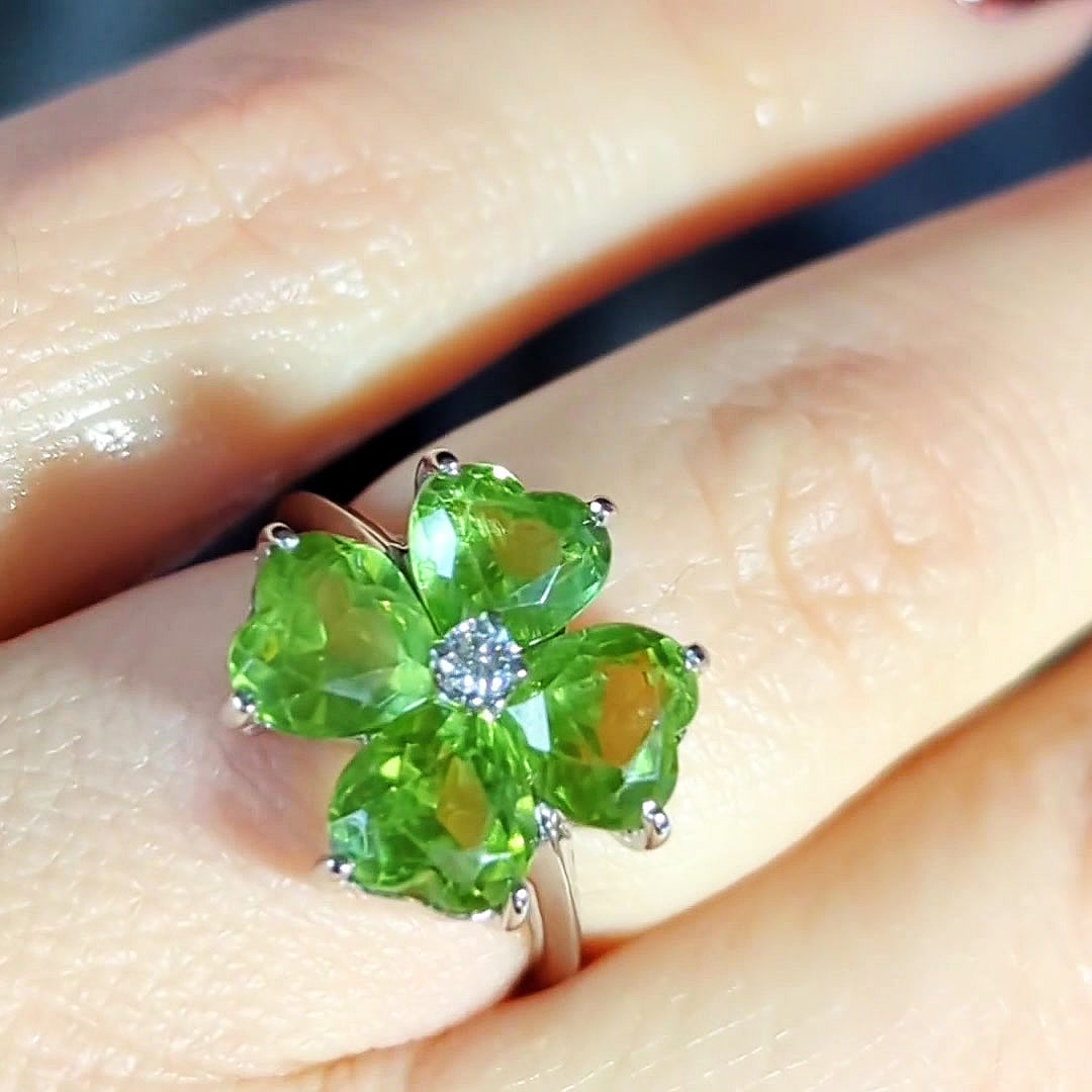 4.25ct Heart Cut Green Leaf Clover Sapphire Eternity Ring