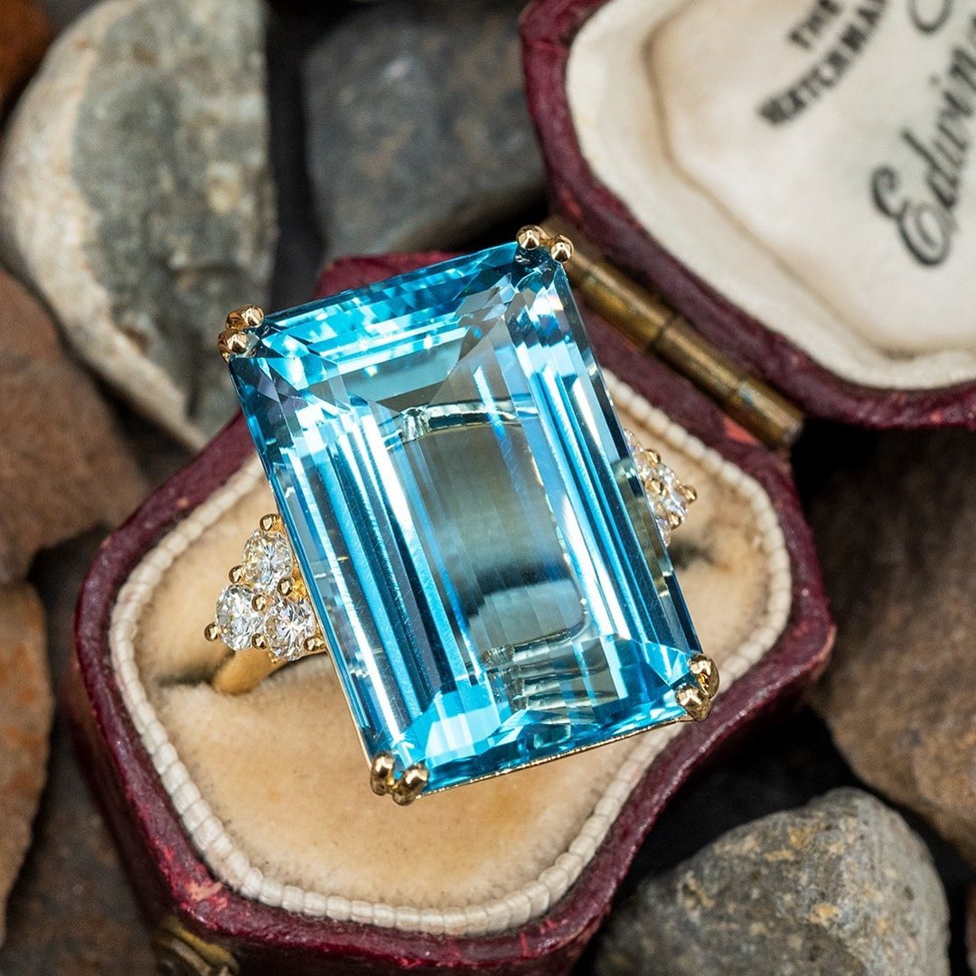 7ct Emerald Cut Aquamarine Sapphire Engagement Ring