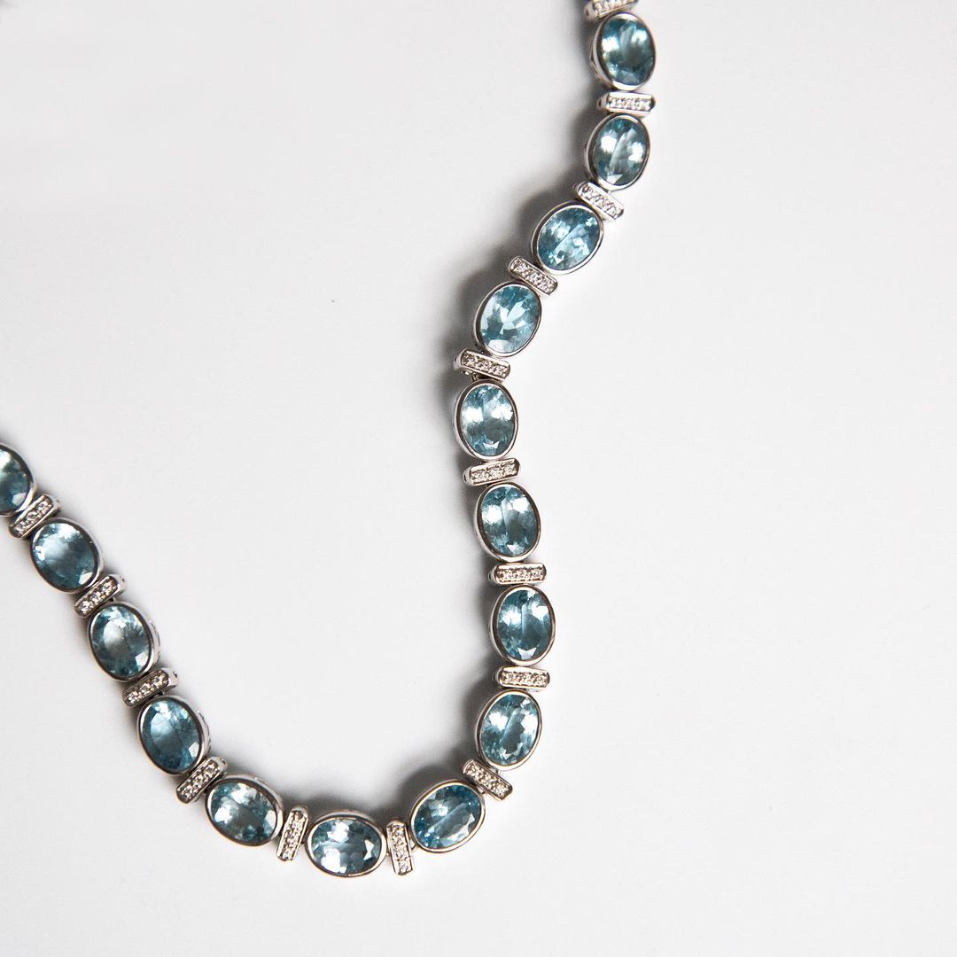 Oval Cut Aquamarine Sapphire Necklace
