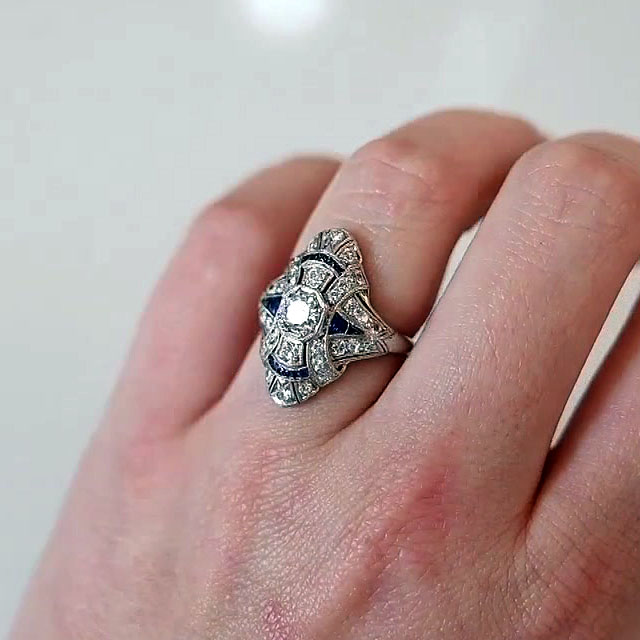 1.5ct Round Cut Blue Sapphire Engagement Ring