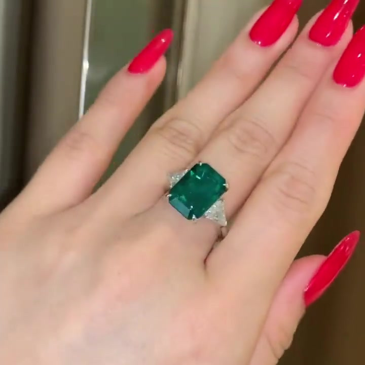 5ct Emerald Cut Emerald Green Sapphire Wedding Ring