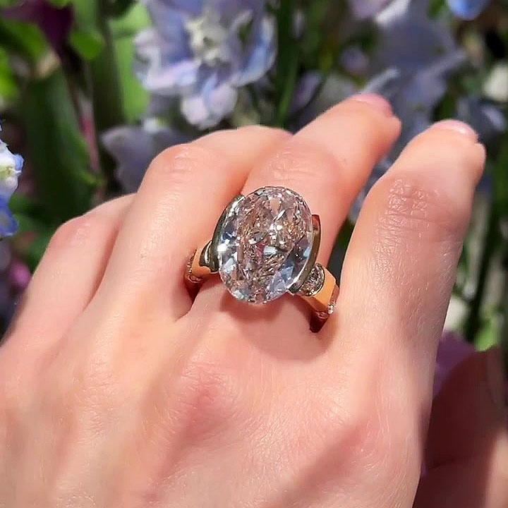 8ct Unique Design Oval Cut White Sapphire Engagement Ring