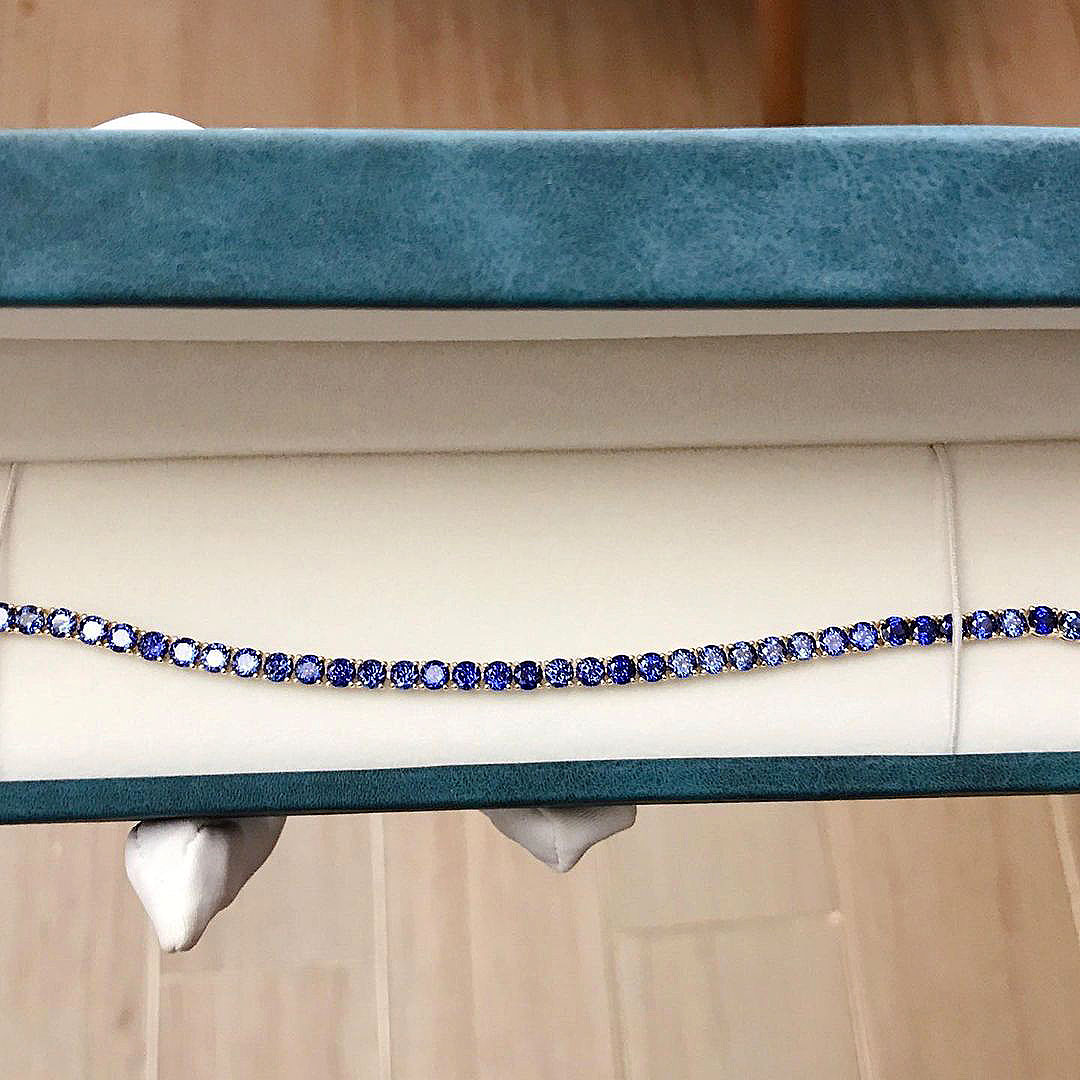 Round Cut Blue Sapphire Tennis Chain Bracelet