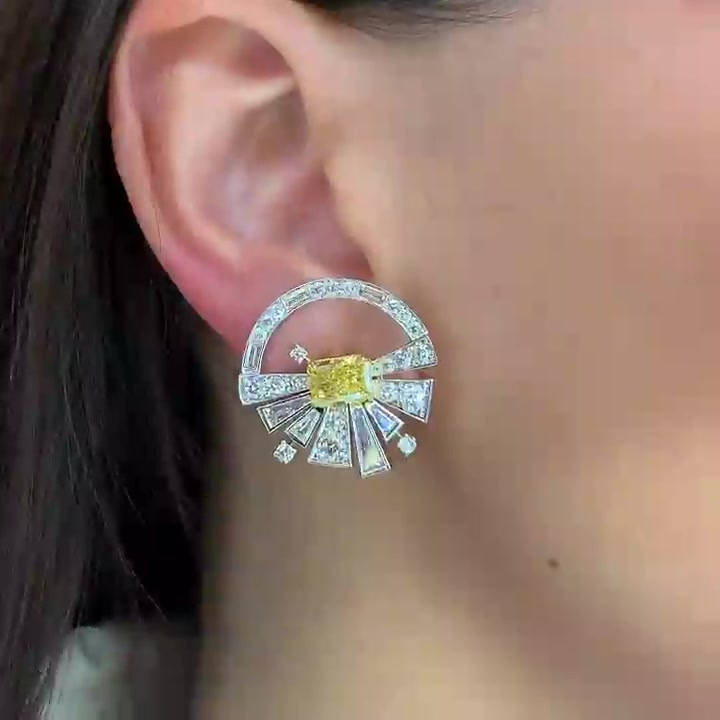 Radiation Cutting Irregular Shape Yellow Sapphire Hoop Earrings