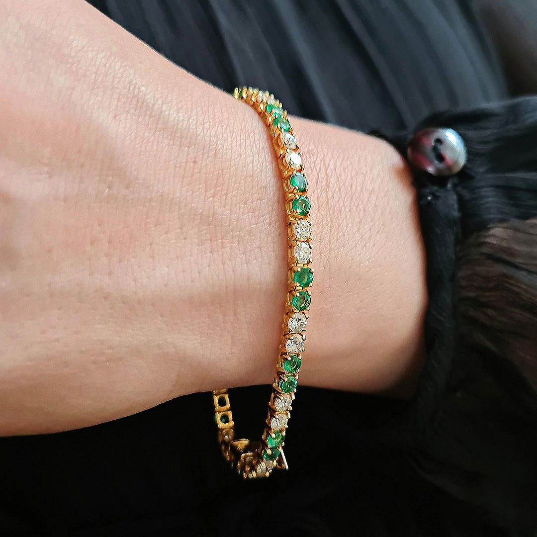 Round Cut Emerald Sapphire Tennis Chain Bracelet