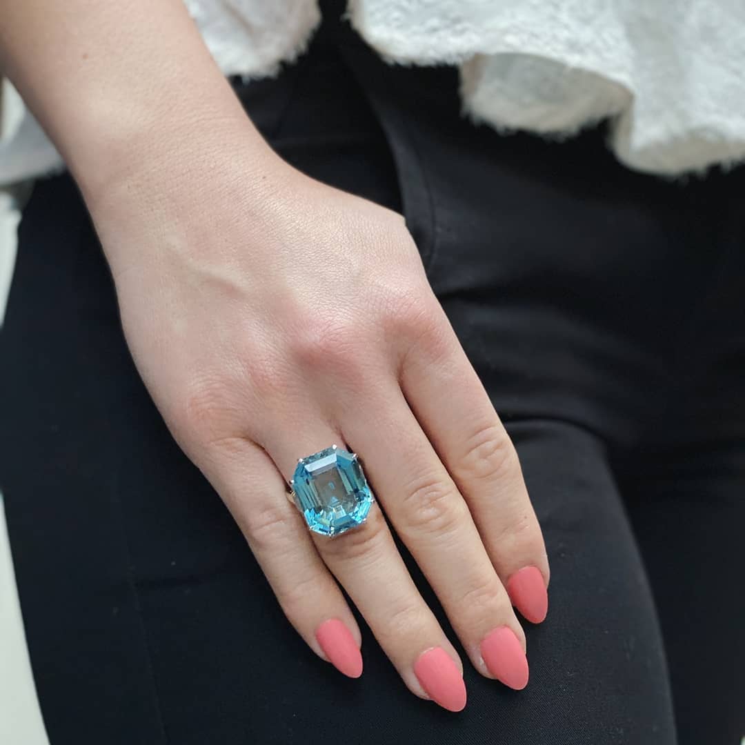 7ct Octagon Cut Aquamarine Sapphire Engagement Ring