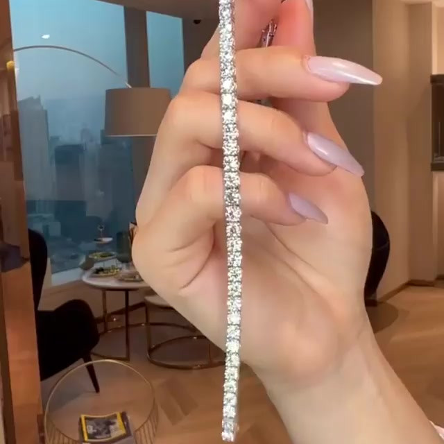 Round Cut  Simple White Sapphire Tennis Bracelet