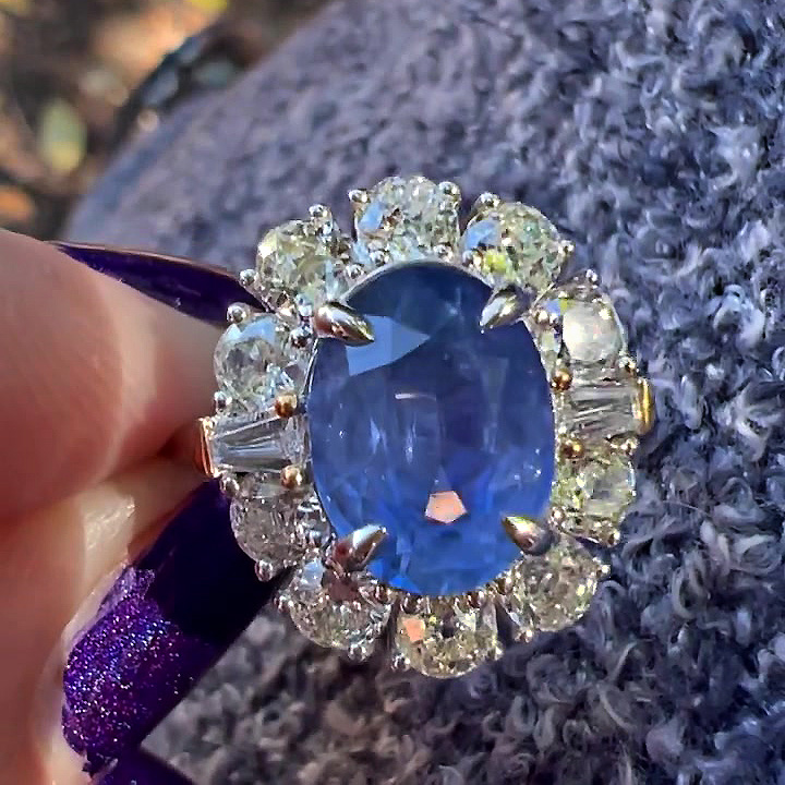 7ct Oval Cut Blue Sapphire Engagement Ring