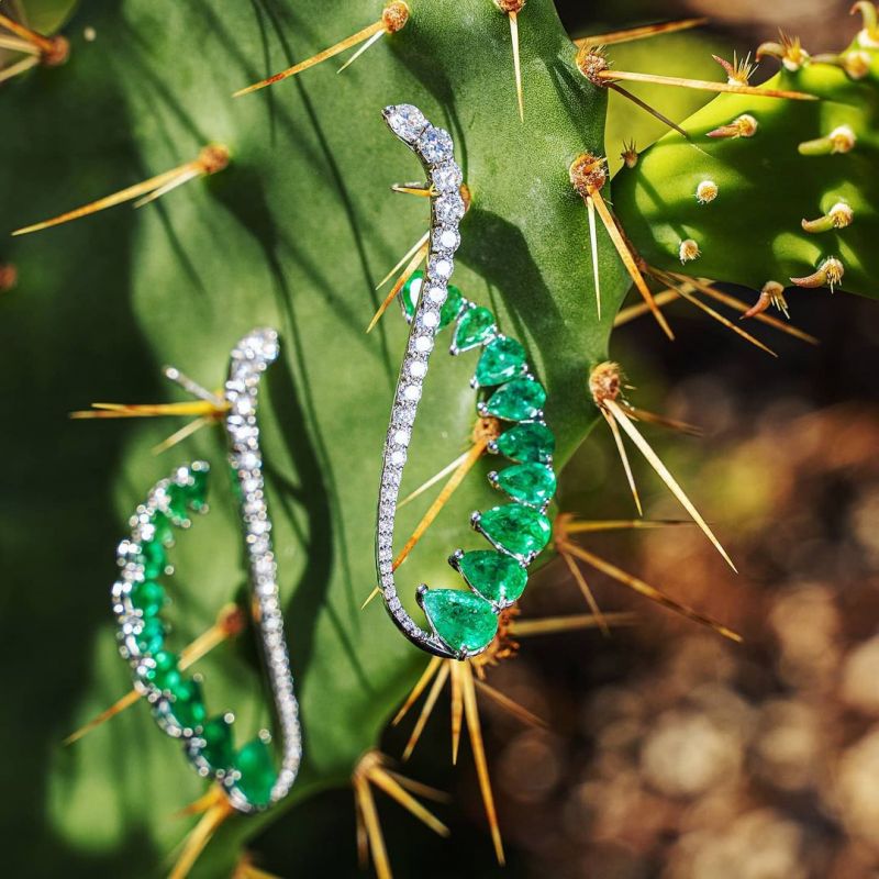 10ct Emerald Pear Cut Cuff Earrings