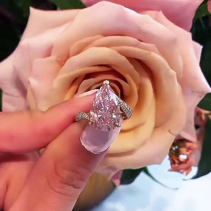 4ct Pear Cut Pink Sapphire Engagement Ring