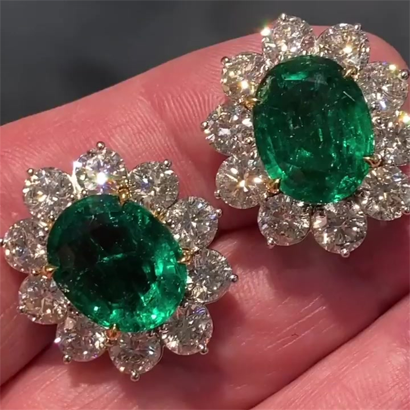 2.5ct Oval Cut Emerald Green Sapphire Stud Earrings