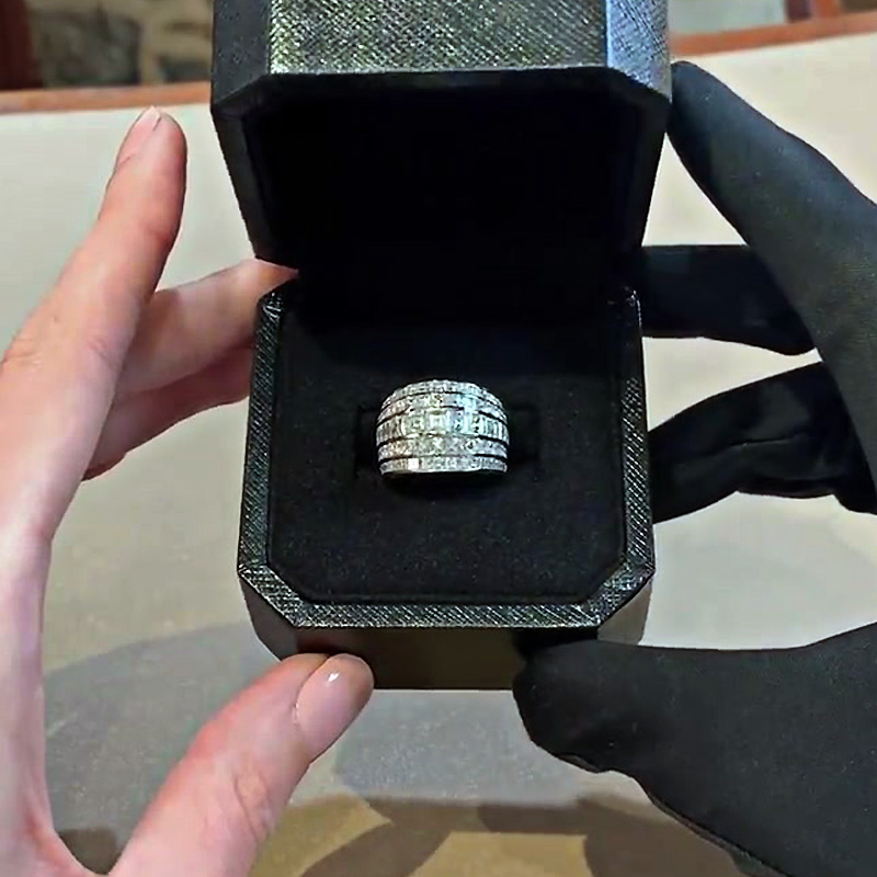 5.91ct Classic Princess Cut Sapphire Diamond Ring in Platinum