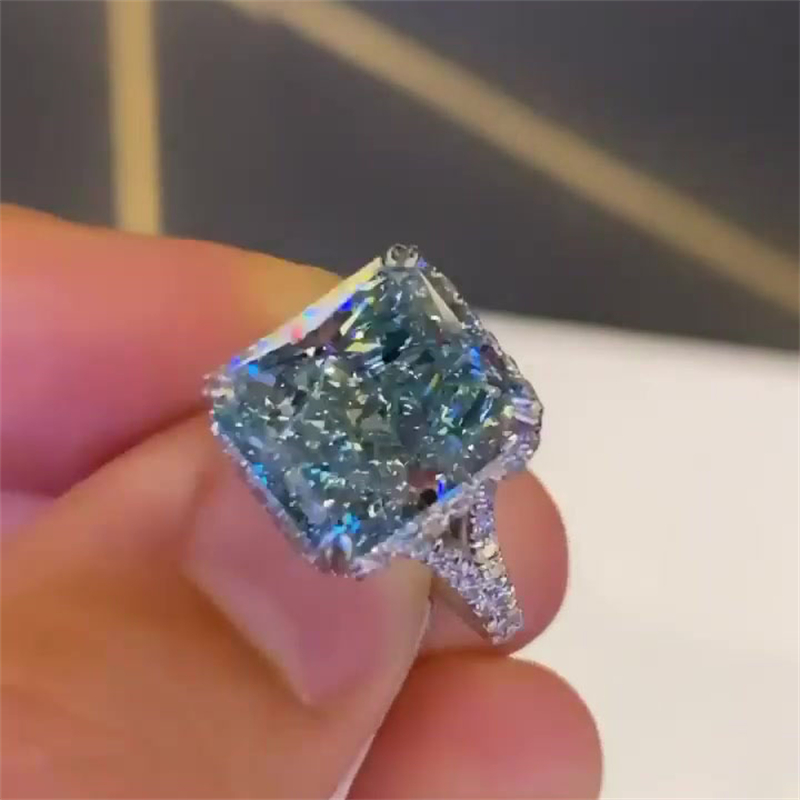 6ct Emerald&Round Cut Blue&White Sapphire Engagement Ring