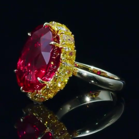 8ct Oval Cut Ruby Sapphire Engagement Ring