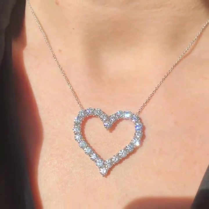 Round Cut Heart Pendant White Sapphire Necklace