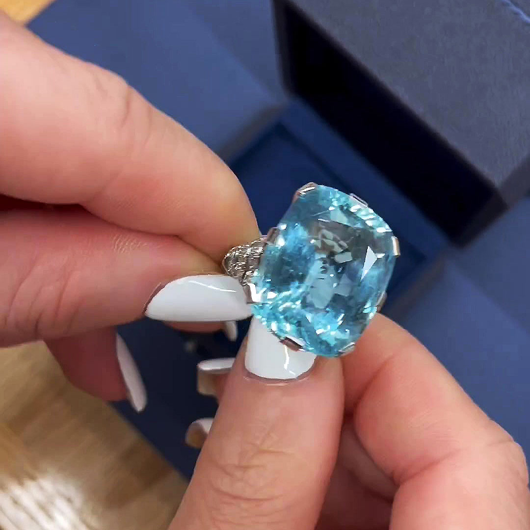8ct Cushion Cut Aquamarine Sapphire Engagement Ring