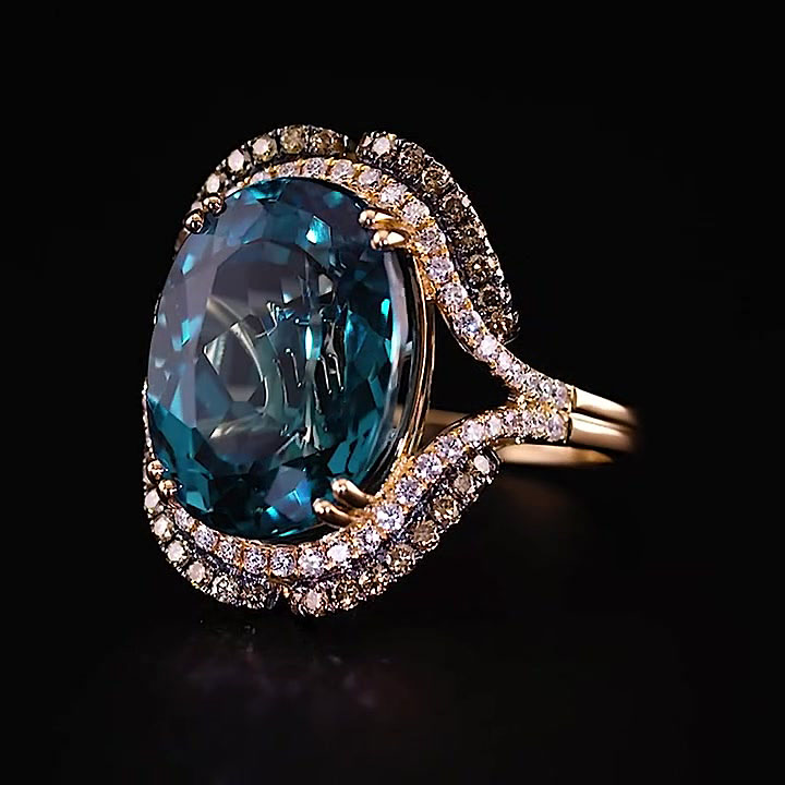 7ct Oval Cut Blue Sapphire Engagement Ring