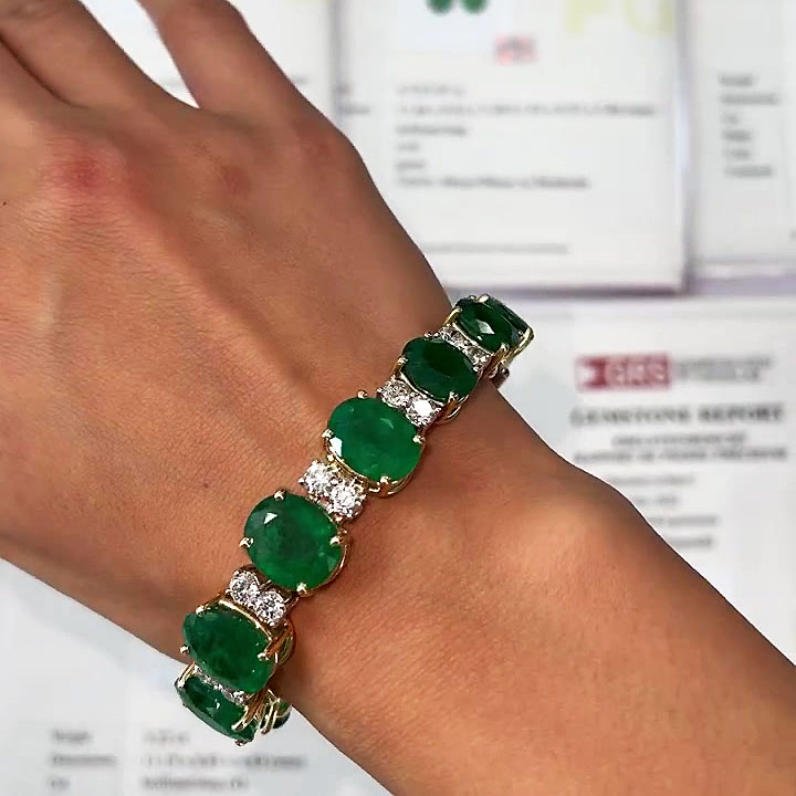 Oval Cut Emerald Sapphire Bracelet