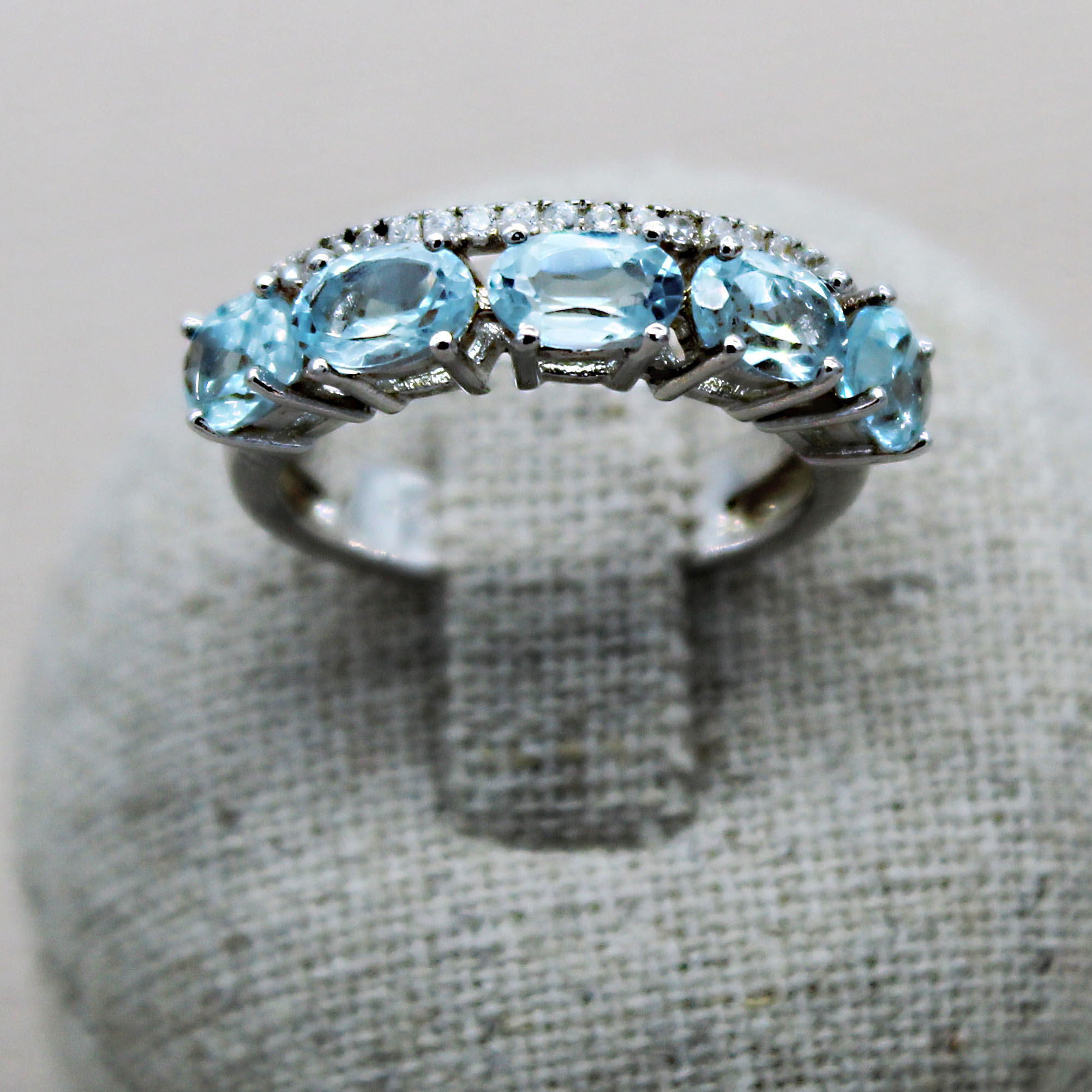 4.25ct Oval Cut Aquamarine Sapphire Eternity Ring
