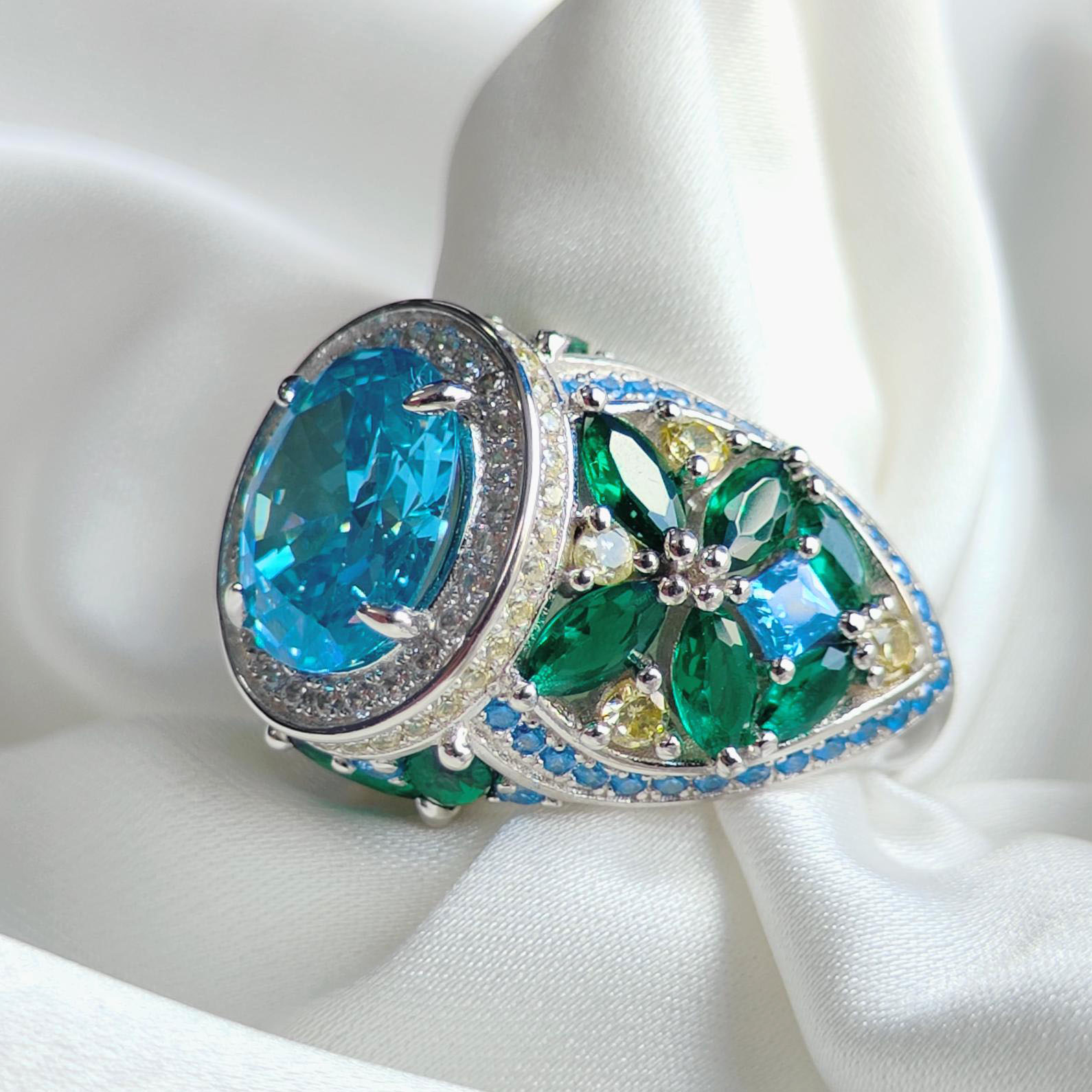 4ct Oval Cut Aquamarine Sapphire Engagement Ring